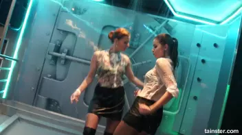 Allwam babes sharing their wet fun Screencap 71 on sinx.preview.netperv.com