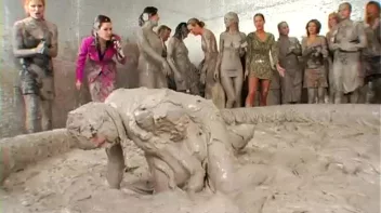 Muddy Fucking Slamdown! Screencap 45 on sinx.preview.netperv.com