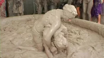 Muddy Fucking Slamdown! Screencap 60 on sinx.preview.netperv.com