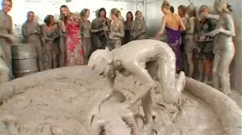 Muddy Fucking Slamdown! Screencap 61 on sinx.preview.netperv.com