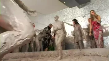 Muddy Fucking Slamdown! Screencap 80 on sinx.preview.netperv.com