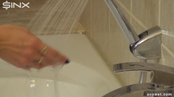 Stroking Her Kitty Clean In The Shower Screencap 2 on sinx.preview.netperv.com