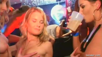 Blue Jean Babes Part 3 Cam 2 Screencap 17 on sinx.preview.netperv.com