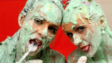 Latest deal - Yogurt Only Diet and Fashion Statement