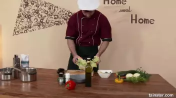 Eveline Dellai wants to know the secret ingredient Screencap 9 on sinx.preview.netperv.com