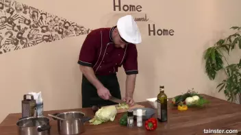 Eveline Dellai wants to know the secret ingredient Screencap 10 on sinx.preview.netperv.com