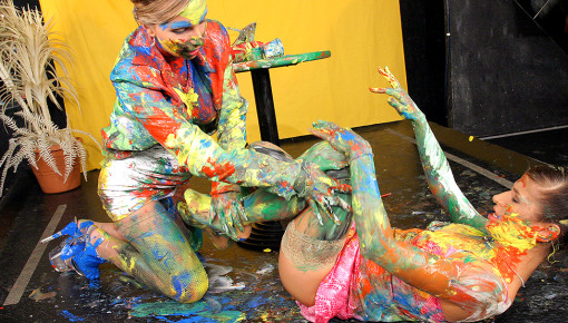 Latest deal - Finger Painting Fashion Craze