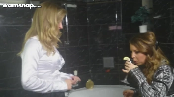 Eggs The Eurobabe Way Screencap 9 on sinx.preview.netperv.com