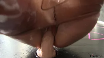 Slimy Birthday Surprise Screencap 61 on sinx.preview.netperv.com