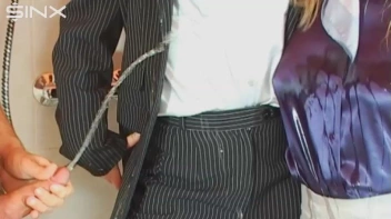 Blondes Seduce Guy Wanking In The Shower Screencap 60 on sinx.preview.netperv.com