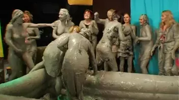 Gina Killmer Enters The Mud Ring Screencap 72 on sinx.preview.netperv.com