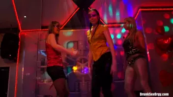 Valentine's Day Vaginas Part 2 - Shower Cam Screencap 5 on sinx.preview.netperv.com