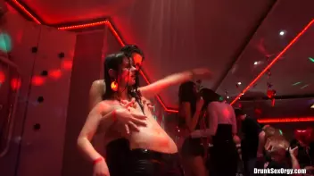 Valentine's Day Vaginas Part 2 - Shower Cam Screencap 51 on sinx.preview.netperv.com