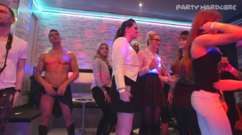 Party Hardcore Gone Crazy Vol. 25 Part 6 - Cam 3 Screencap 72 on sinx.preview.netperv.com