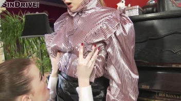 Mega Mounds Bitch Teaches Lesbos To Love All Things Anal Play Screencap 47 on sinx.preview.netperv.com