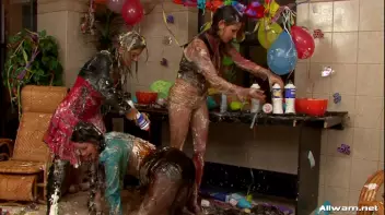 Box of WaM Screencap 85 on sinx.preview.netperv.com