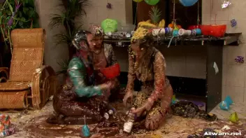 Box of WaM Screencap 92 on sinx.preview.netperv.com