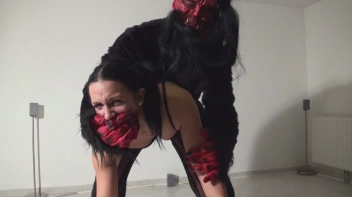 Durchgevögelt vom Krampus Screencap 39 on sinx.preview.netperv.com