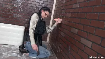 Alice Nice covered in jizz within seconds Screencap 5 on sinx.preview.netperv.com