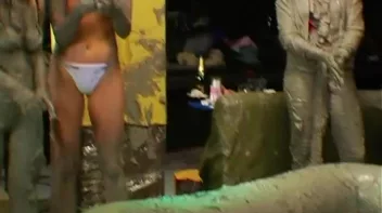 Gina Killmer Enters The Mud Ring Screencap 106 on sinx.preview.netperv.com