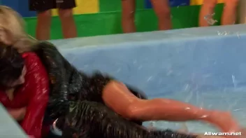 Goo Wrestling Will Leave You Totally Naked Screencap 35 on sinx.preview.netperv.com