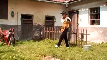 Trainer Breaks In Her Man Horse Screencap 9 on sinx.preview.netperv.com