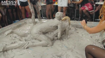 Messy Wrestling: Blonde vs. Redhead Free For All! Which One Will Settle The Slop Score Once & For All!? Screencap 18 on sinx.preview.netperv.com