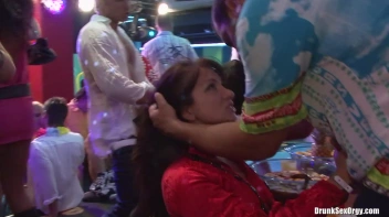 Bikini Beach Balls Part 2 - Main Edit Screencap 4 on sinx.preview.netperv.com