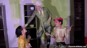 When Chicks Take Over The Paint Job... Screencap 109 on sinx.preview.netperv.com