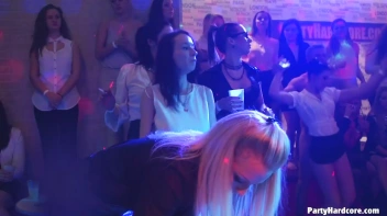 Party Hardcore Gone Crazy Vol. 33 Part 2 - Cam 2 Screencap 16 on sinx.preview.netperv.com