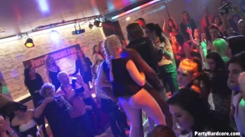 Party Hardcore Gone Crazy Vol. 33 Part 2 - Cam 2 Screencap 4 on sinx.preview.netperv.com