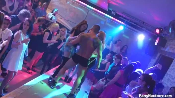 Party Hardcore Gone Crazy Vol. 33 Part 2 - Cam 2 Screencap 50 on sinx.preview.netperv.com