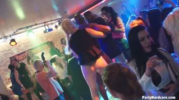 Party Hardcore Gone Crazy Vol. 33 Part 2 - Cam 2 Screencap 7 on sinx.preview.netperv.com