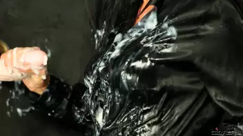 The Slimy Seance Screencap 15 on sinx.preview.netperv.com