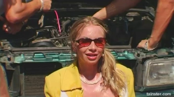 Francesca Fellucci Fucks All Of Her Mechanics Screencap 89 on sinx.preview.netperv.com