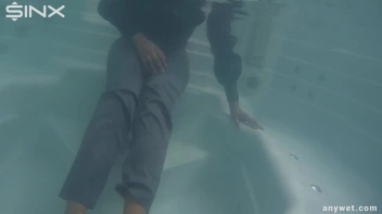 Fully Clothed Hot Tub Hotness Screencap 40 on sinx.preview.netperv.com