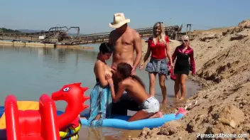 Proudly Public Wetlook Fucking Part 1 Screencap 15 on sinx.preview.netperv.com