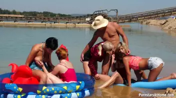 Proudly Public Wetlook Fucking Part 1 Screencap 36 on sinx.preview.netperv.com