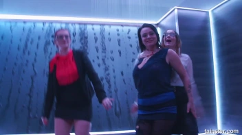 Wetlook Dancing Duos Done Right! Screencap 90 on sinx.preview.netperv.com