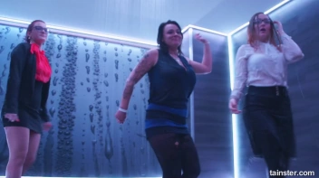 Wetlook Dancing Duos Done Right! Screencap 91 on sinx.preview.netperv.com