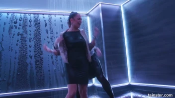 Wetlook Dancing Duos Done Right! Screencap 11 on sinx.preview.netperv.com