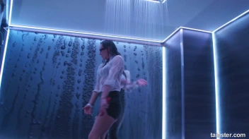 Wetlook Dancing Duos Done Right! Screencap 40 on sinx.preview.netperv.com