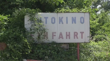 Notgeiler Perversling fickt Skatergirl in den Arsch Screencap 3 on sinx.preview.netperv.com