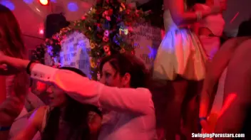 Bridal Fuck Wars Part 3 - Hardcore Cam Screencap 4 on sinx.preview.netperv.com