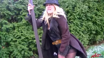 Fine As Fuck In Fur Screencap 25 on sinx.preview.netperv.com