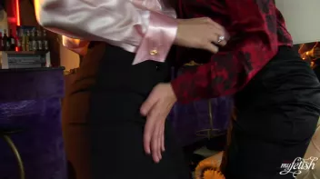 Dry Martinis, Wet Pussies Screencap 20 on sinx.preview.netperv.com