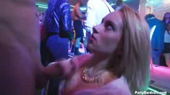 Party Hardcore Gone Crazy Vol. 33 Part 7 - Cam 2 Screencap 53 on sinx.preview.netperv.com