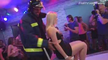Party Hardcore Gone Crazy Vol. 28 Part 4 - Cam 1 Screencap 53 on sinx.preview.netperv.com