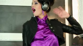 The Sweet Sounds Of SlimeWave Screencap 6 on sinx.preview.netperv.com