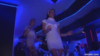 White Sensation Part 3 - Cam 4 Screencap 35 on sinx.preview.netperv.com